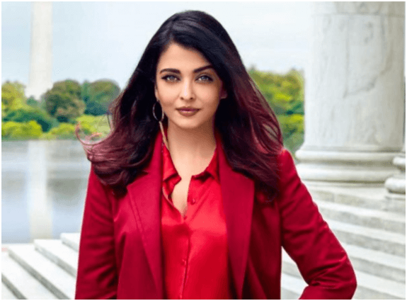 Aishwarya Rai Empowers with Powerful Message on Tackling Street Harassment: 'Stand Up for Your Worth'